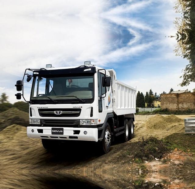 Daewoo 6x4 Novus CL7D7