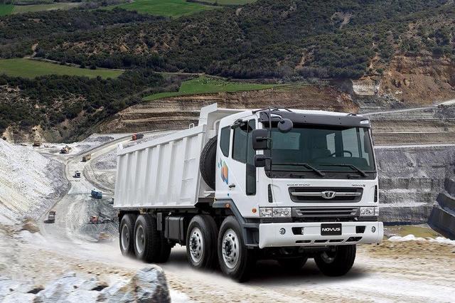 Daewoo 8x4 Novus CR8M7